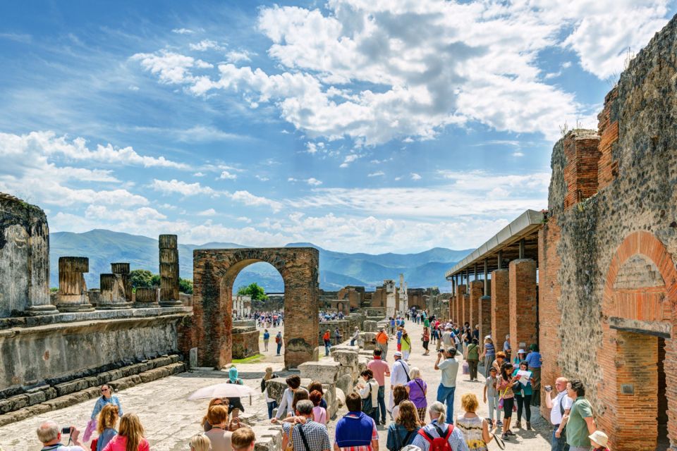 From Rome: Pompeii & Naples Private Full-Day Tour - Itinerary