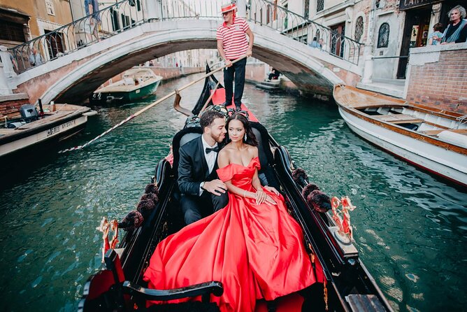 Photo Shoot in Venice - Meeting and Pickup Details