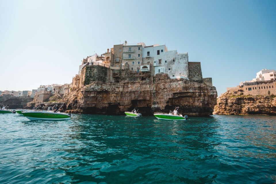 Polignano a Mare: Private Speedboat Cave Trip With Aperitif - Itinerary Highlights