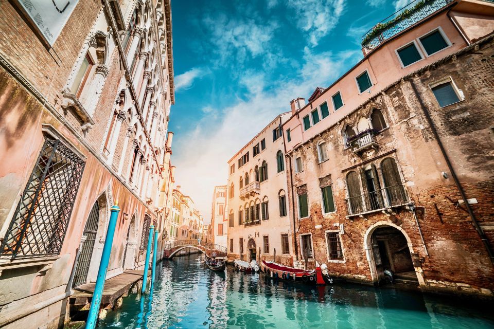 Private Experience Venice: Walking City & Boat Tour - Cancellation Policy and Languages