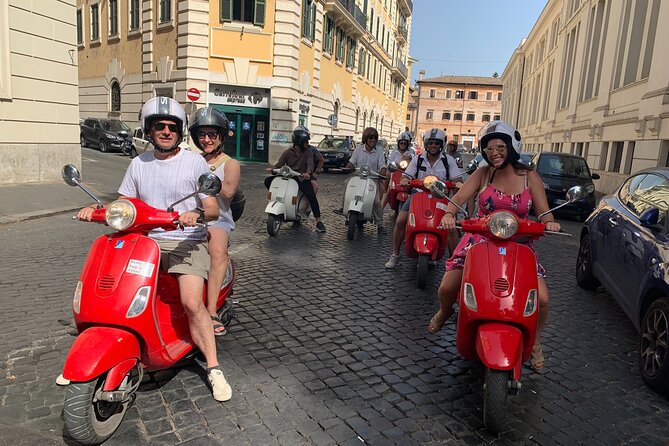 Rome Vespa Tour 3 Hours With Francesco (See Driving Requirements) - Meeting Point Details