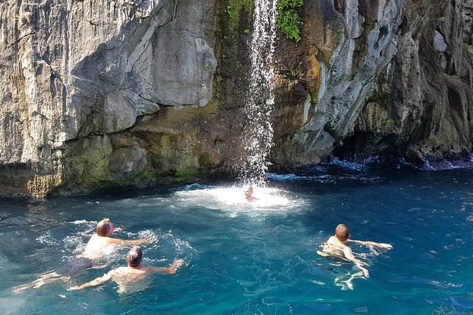 Sorrento: Exclusive Capri Private Boat Tour & Blue Grotto - Meeting and Pickup Details