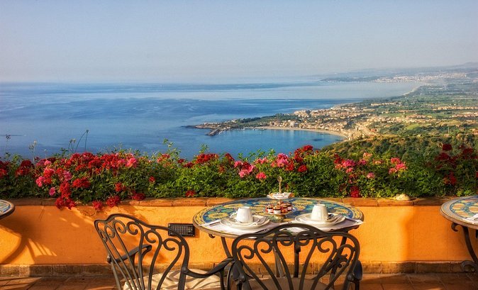 Taormina and Castelmola Private Tour With Traditional Lunch - Inclusions and Amenities