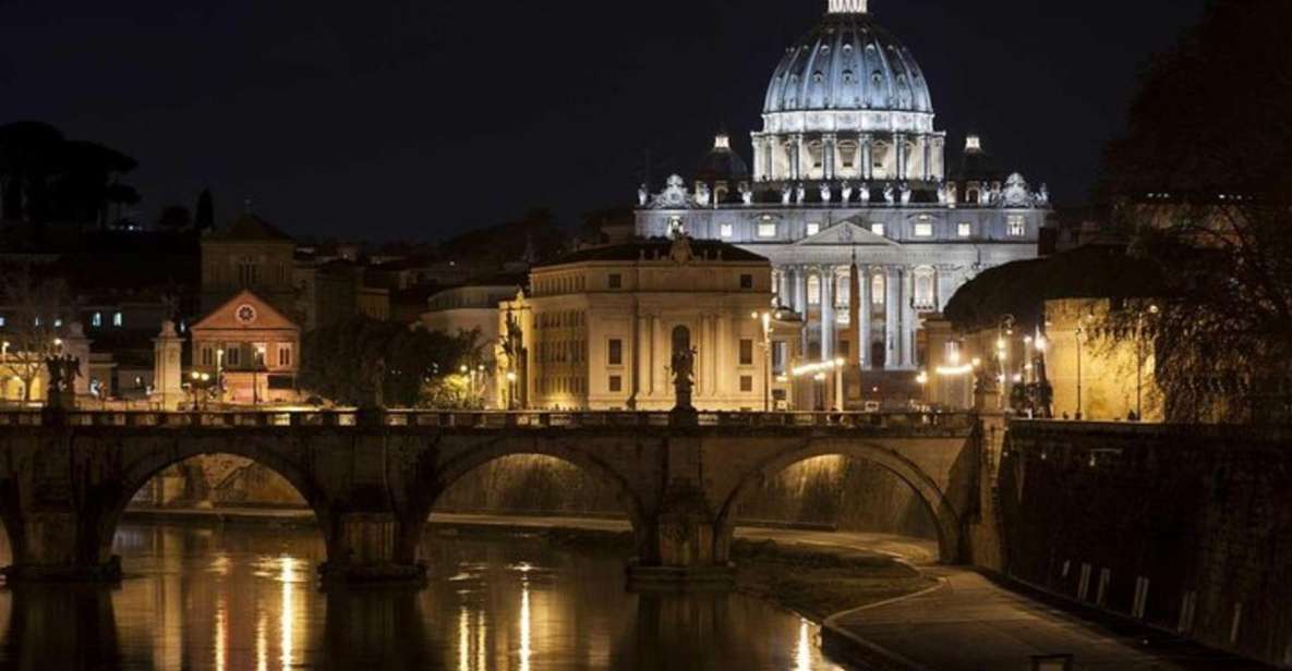 Vatican Museums and Sistine Chapel Private Tour BY NIGHT - Tour Experience