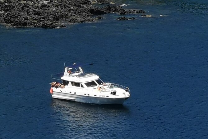 7-Hour Private Yacht Tour on the Island of Pantelleria - Inclusions and Exclusions