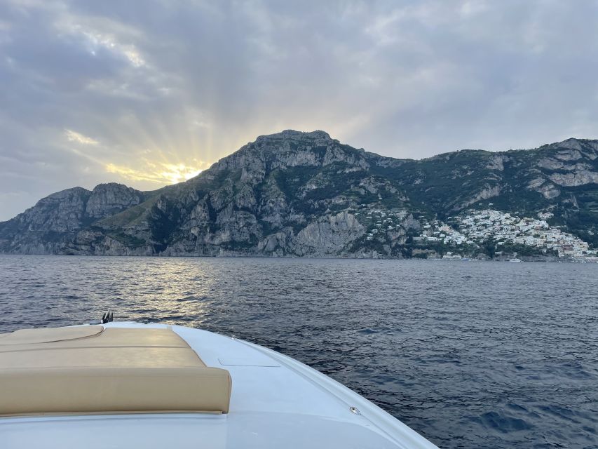 Amalfi Coast: Scenic Boat Private Tour With Aperitif - Experience Highlights and Locations