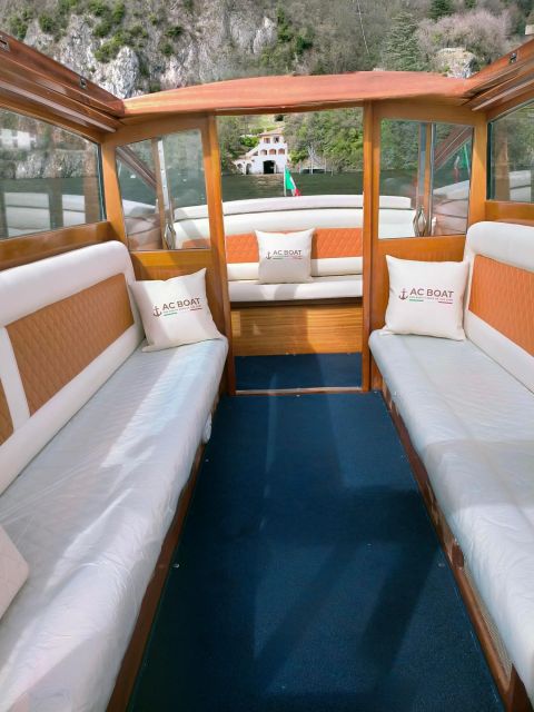 Boat Tour From Menaggio by Classic Venetian Limousine - Boat Description