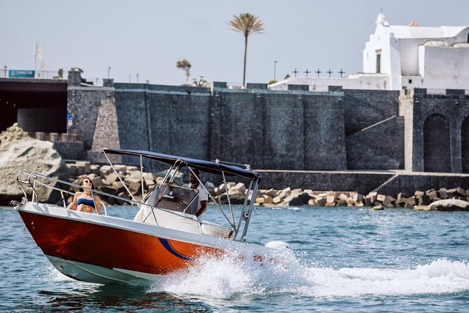 Boat Trip on the Island of Ischia Terminal Boat 21 - Accessibility Information