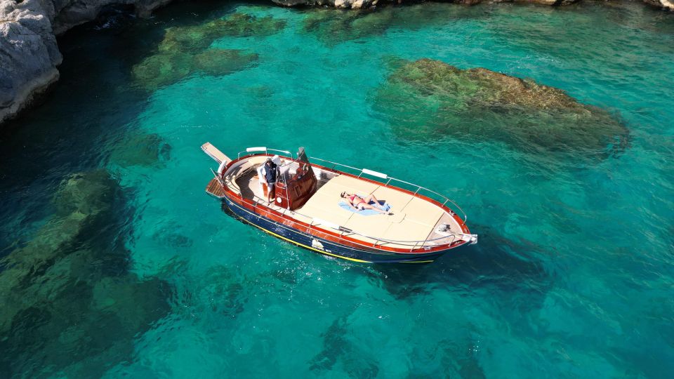 Capri: Private Boat Tour With Skipper - Experience Details and Skipper Introduction