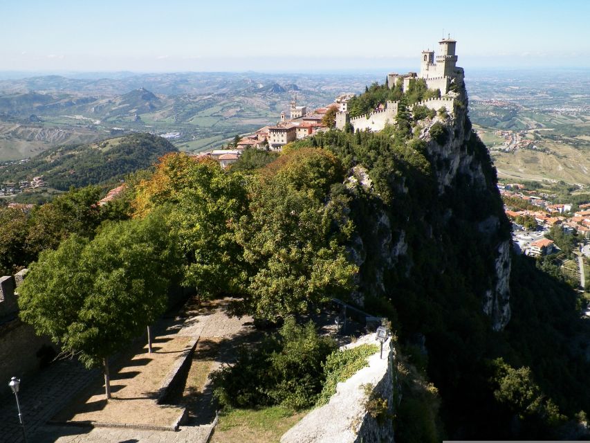 From Bologna: Private San Marino Day Tour With Lunch - Booking Information