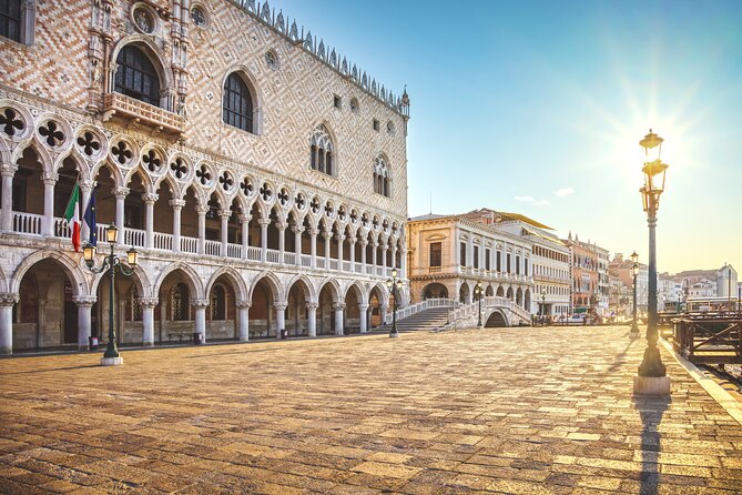 From Ravenna Port Luxury Venice by Boat & Gondola Transfer & Tour - Meeting Instructions