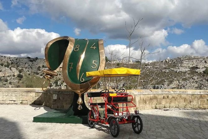 Grand Tour of the Stones in Electric Rickshaw - Accessibility and Transportation