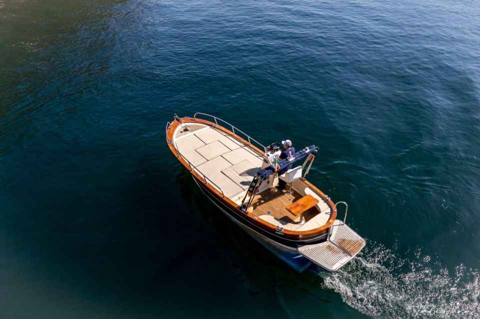 Lake Como on Classic Wooden Boat - Highlights