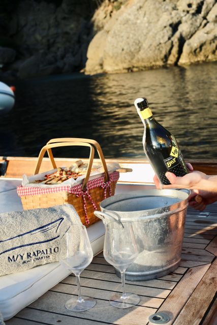 Portofino Sunset Cruise With Aperitif - Itinerary and Pickup Locations