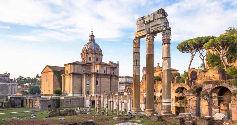 Rome: Private Exclusive History Tour With a Local Expert - Tour Description
