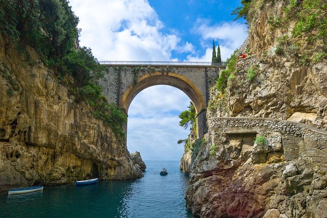 Amalfi Coast Self-Drive Boat Rental - Coastal Cruise