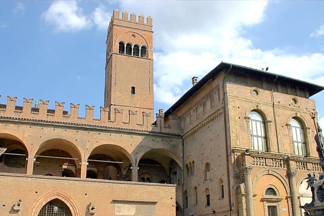 Bologna Half Day Tour With a Local Guide: 100% Personalized & Private - Meeting and Pickup Details