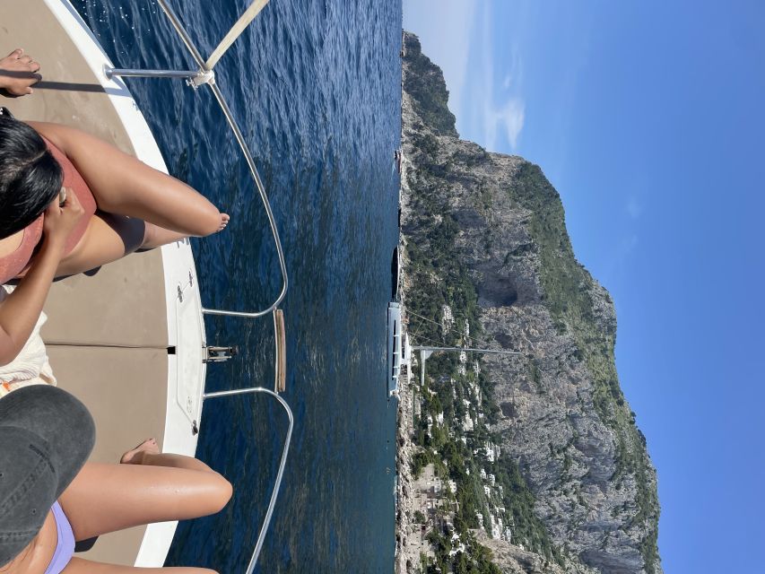 “ Sail in Style”: Positano to Capri Private by Speedboat - Inclusions