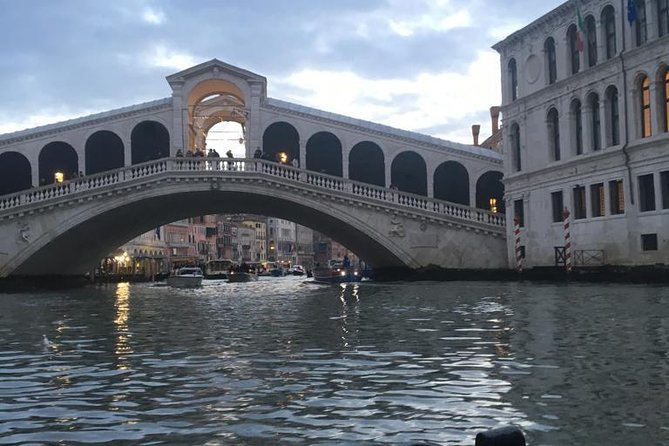 Skip the Line: Best of Venice Private Tour Including San Marco Doges Palace and Gondola Ride - Meeting and Ending Points