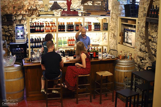 Wine Tasting in Historical Center of Lazise - Pre-Dinner Aperitivo