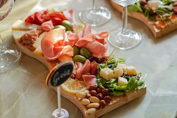 Rome: Wine & Delights Tasting, Piazza Navona Balcony Experience - Background