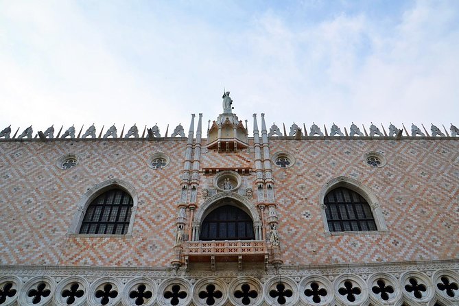 Skip the Line: Best of Venice Private Tour Including San Marco Doges Palace and Gondola Ride - Directions and Logistics