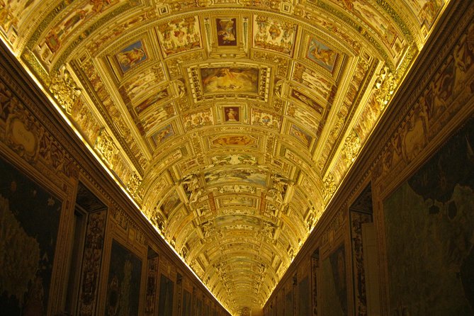 Skip-The-Line Private Tour of Vatican Museums + Sistine Chapel With a Phd Guide - Accessibility and Health Considerations