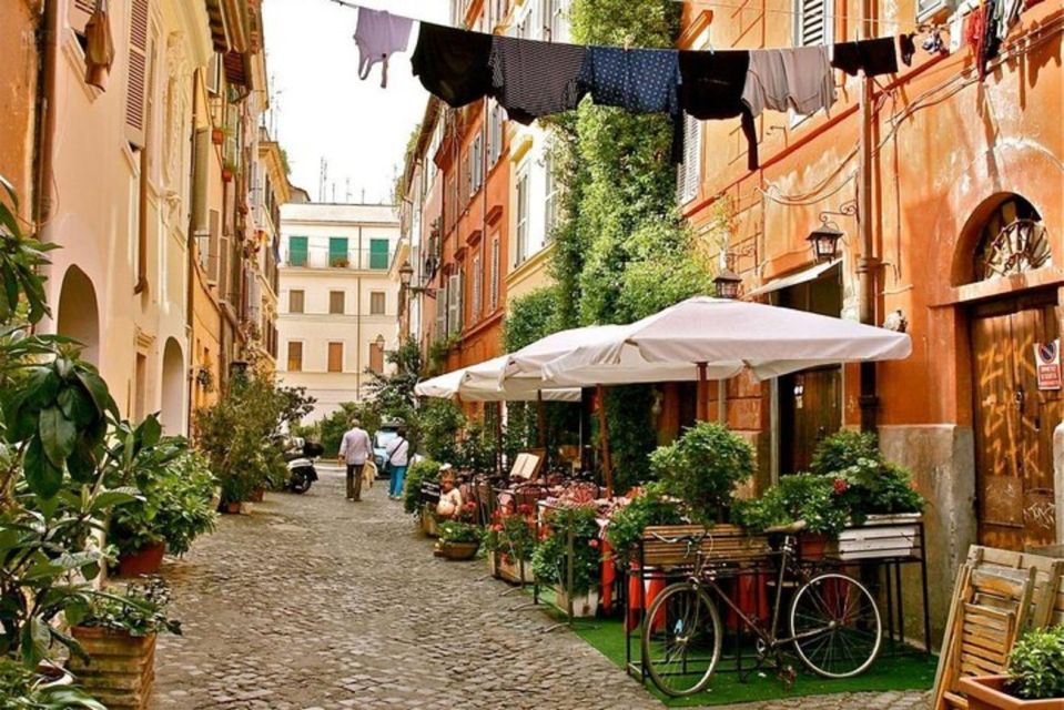 Trastevere and the Jewish Ghetto: The Heart of Rome - Art and Sculptures in the Heart of Rome