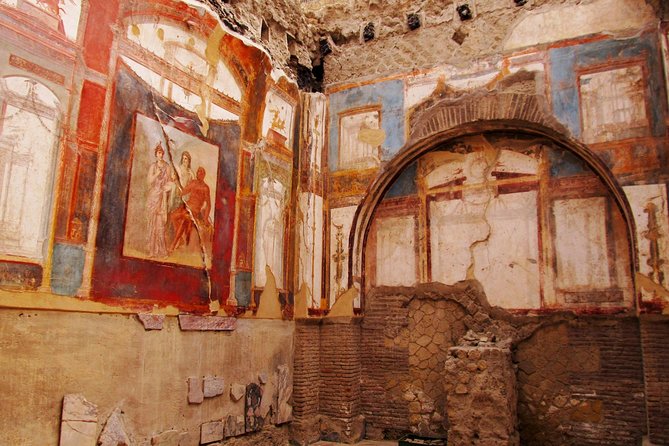 Herculaneum Group Tour From Naples - Weather Conditions