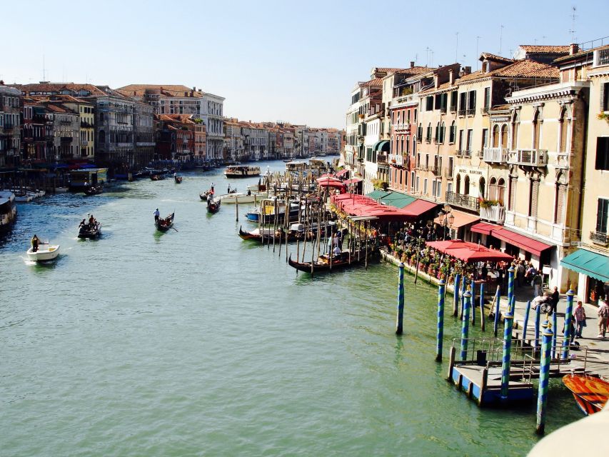 Private Experience Venice: Walking City & Boat Tour - Important Information and Meeting Point