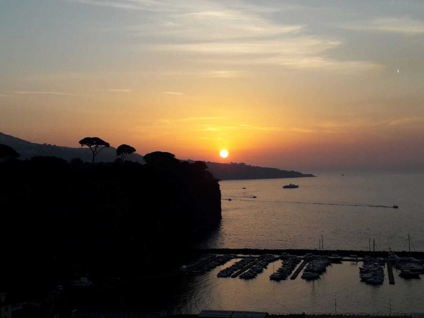 Private Sorrento Coast Sunset Cruise - Directions