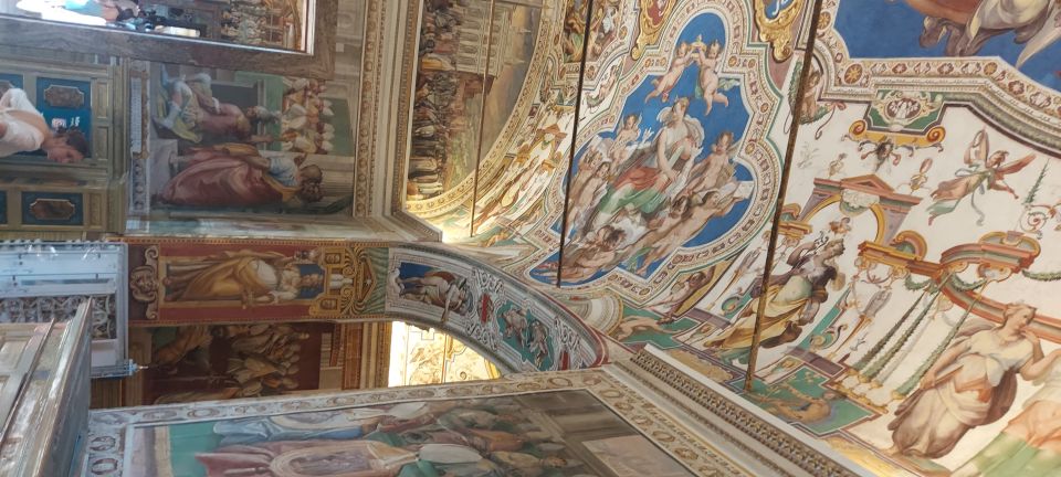 Rome: Vatican Museum and Sistine Chapel Private Tour - Pickup and Drop-off Service