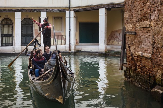 Venice: Charming Gondola Ride on the Grand Canal - Areas for Improvement