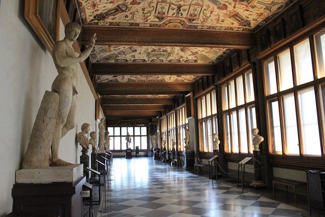 Florence: Small Group Tour of Accademia and Uffizi With Tickets - Expert Guides