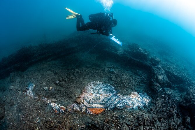 Try Scuba Dive on the Underwater Roman Ruins in Baia From Naples - How to Reserve