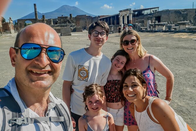 Exploring Pompeii - Customer Satisfaction