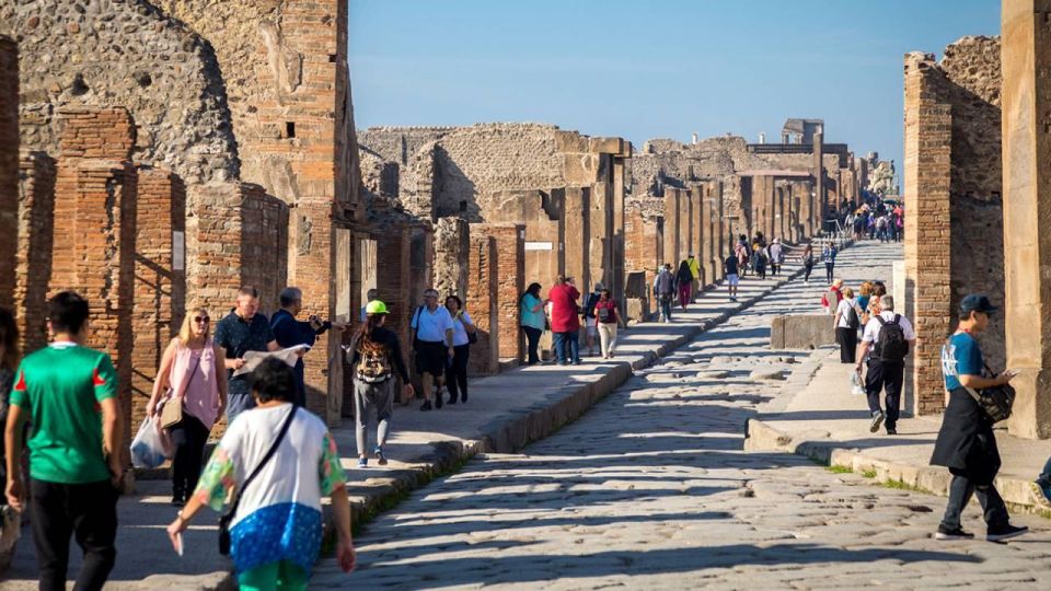 Pompeii, Herculaneum and Vesuvius Private Tour - Frequently Asked Questions