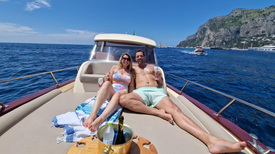Capri : 2 Hours Private Boat From Capri - Just The Basics