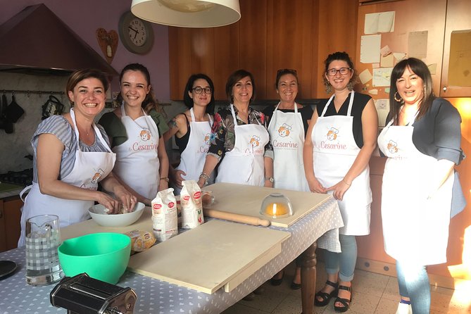 Cesarine: Pasta & Tiramisu Class at a Locals Home in Venice - Just The Basics