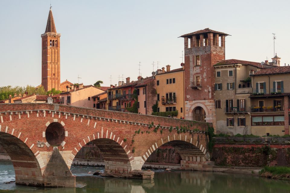 From Milan: Private Verona City Highlights Tour - Just The Basics