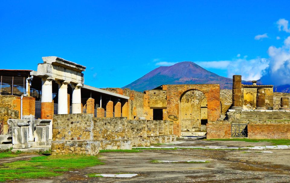 From Sorrento: Pompeii & Vesuvius Guided Day Trip With Entry - Just The Basics