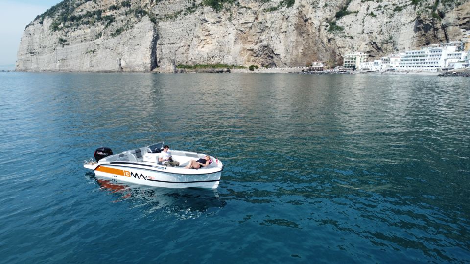 From Sorrento: Sorrento and Capri Boat Tour - Just The Basics