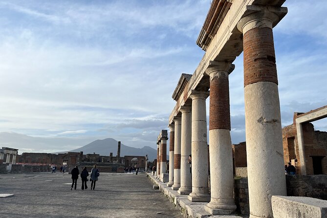 Full Day Private Tour of Pompeii and the Amalfi Coast