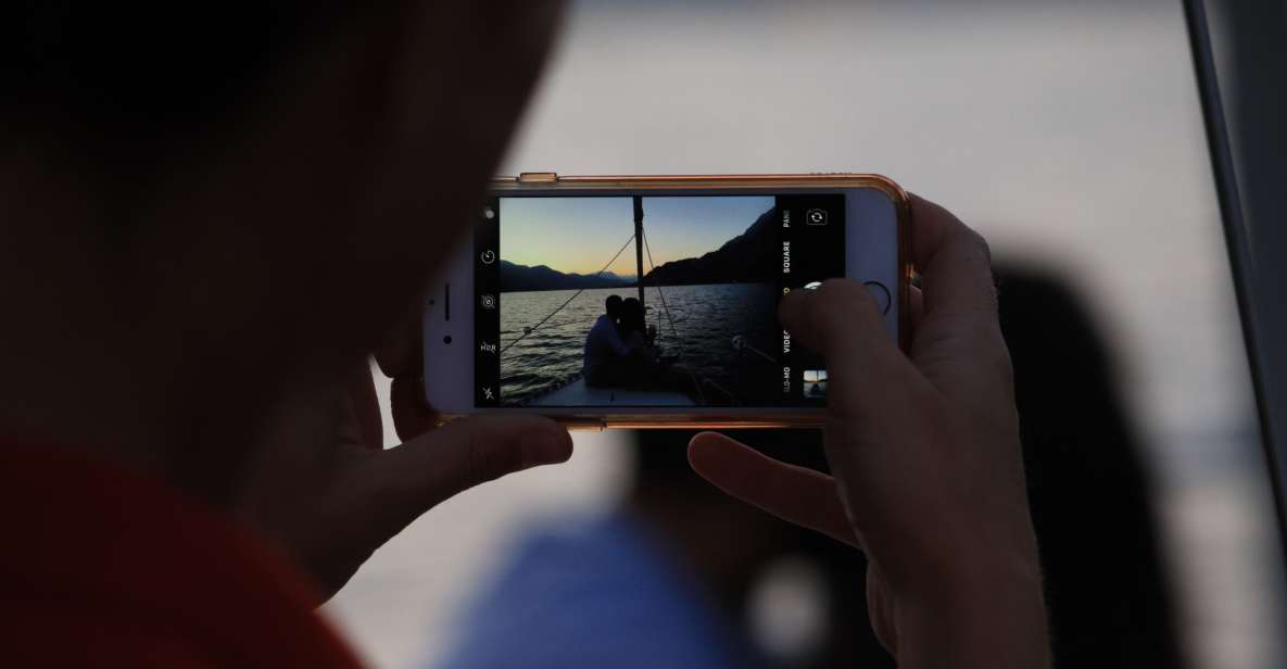 Lake Como: Romantic Sunset Experience - Just The Basics