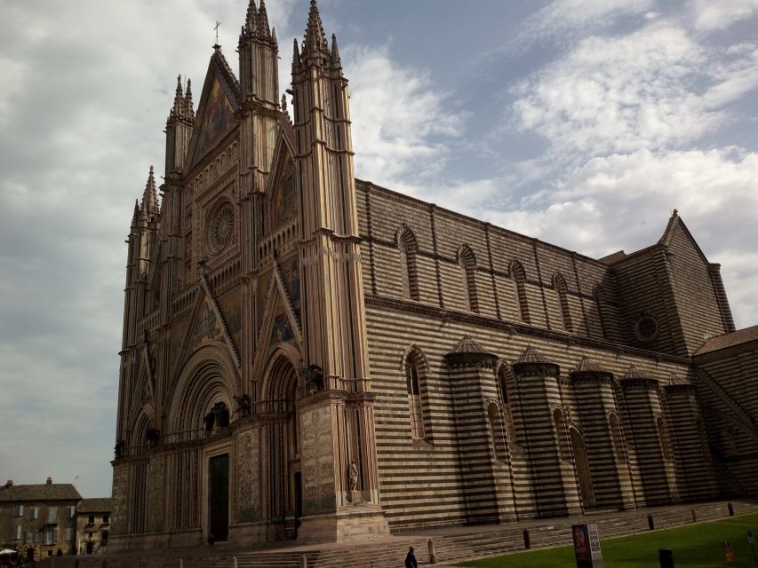 Orvieto & Civita Di Bagnoregio Skip-The-Line With Lunch - Just The Basics