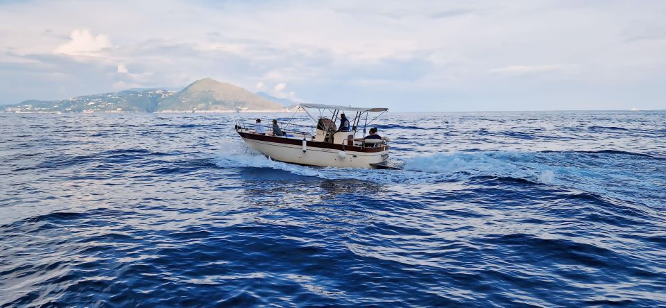 Private Boat Tour in Capri and the Amalfi Coast - Just The Basics