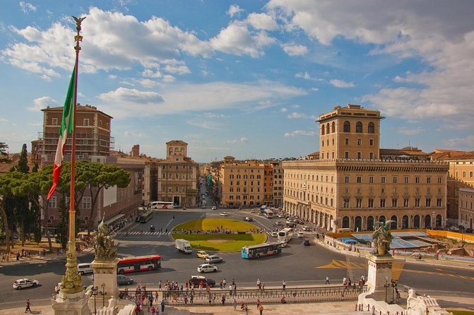 Rome Vespa Tour 3 Hours With Francesco (See Driving Requirements) - Just The Basics