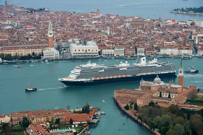 Venice Private Arrival Transfer by Water Taxi: Cruise Port to Central Venice - Just The Basics