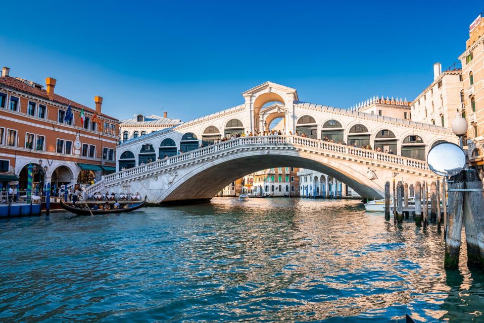 Venice: Private Exclusive History Tour With a Local Expert. - Just The Basics