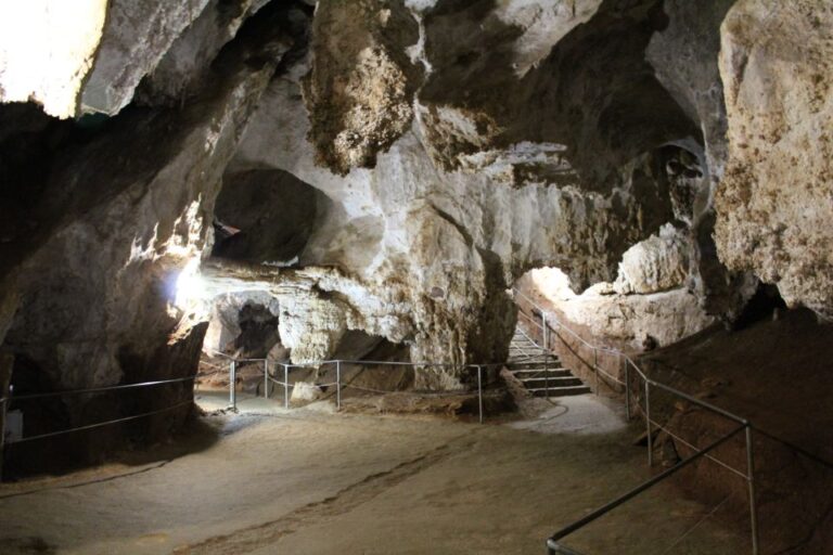 Cagliari: Is Zuddas Caves Shore Excursion